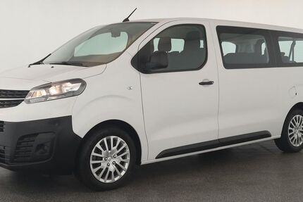Opel Vivaro 88.200 km 24.884 € Düsseldorf 40233