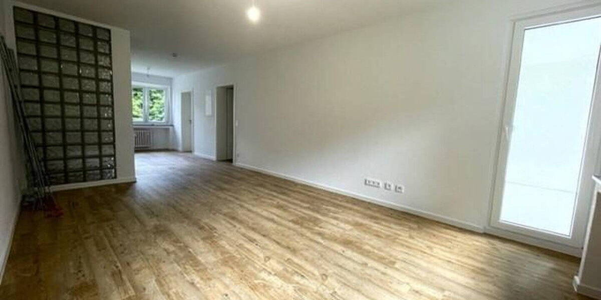Etagenwohnung Mülheim Broich - 3 Zimmer, 76 m&sup2;, 460&euro; | Angebot:26527773