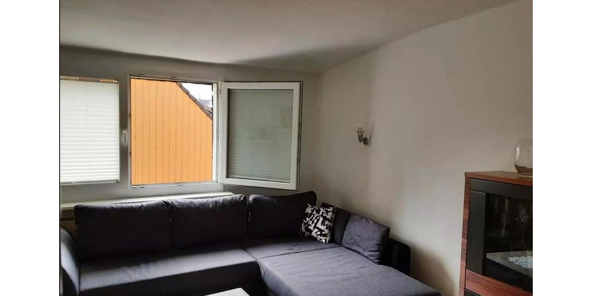 Dachgeschoßwohnung Solingen Mitte - 3 Zimmer, 58 m&sup2;, 490&euro; | Angebot:26414765