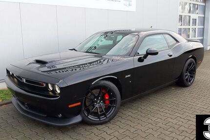 Dodge Challenger 5.113 km 49.890 &euro; Mönchengladbach 41066