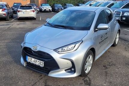 Toyota Yaris 5.000 km 23.880 &euro; Viersen 41748