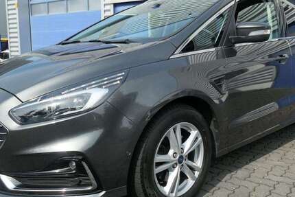 Ford S-Max 129.114 km 19.950 € Monheim am Rhein 40789