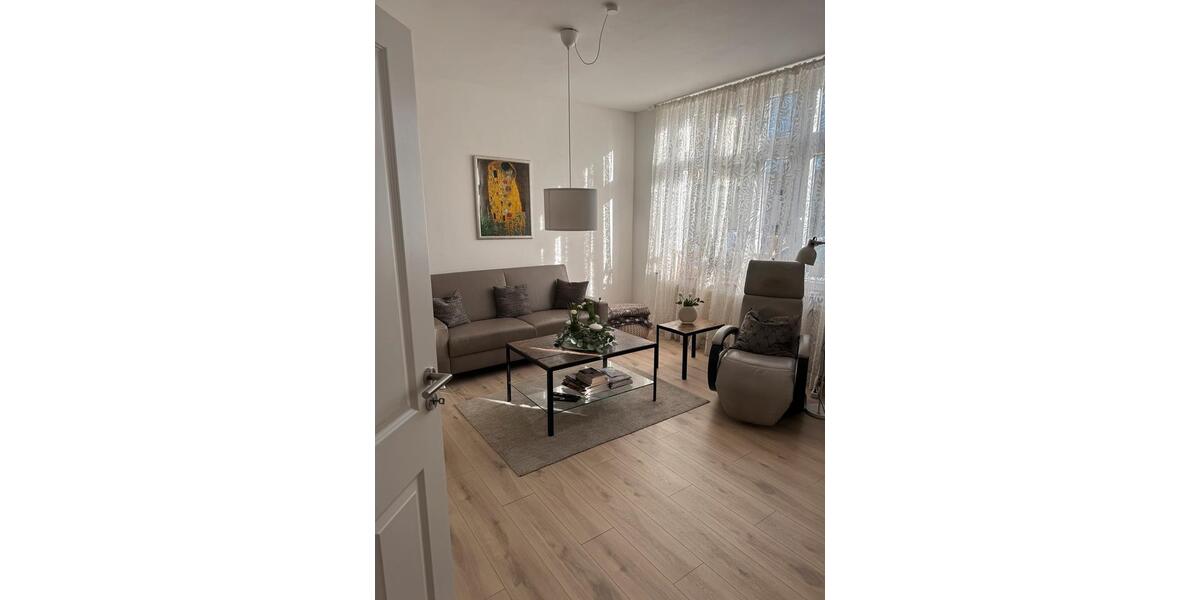 Erdgeschoßwohnung Solingen Burg - 2 Zimmer, 80 m&sup2;, 1.000&euro; | Angebot:24623842