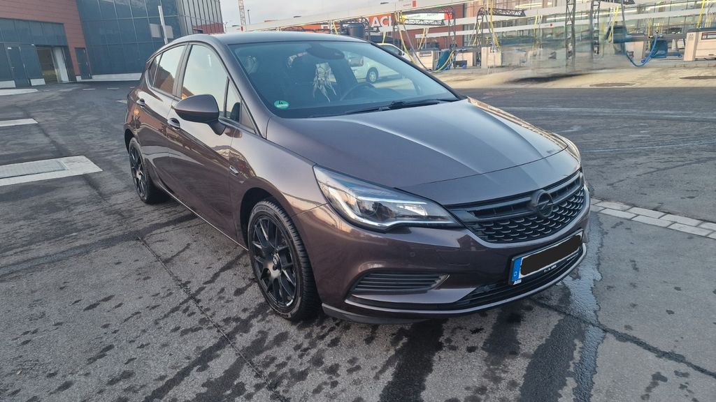 Opel Astra 121.000 km 8.990 &euro; Duisburg 47055