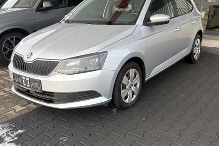 Skoda Fabia 100.000 km 8.888 &euro; Mönchengladbach 41066