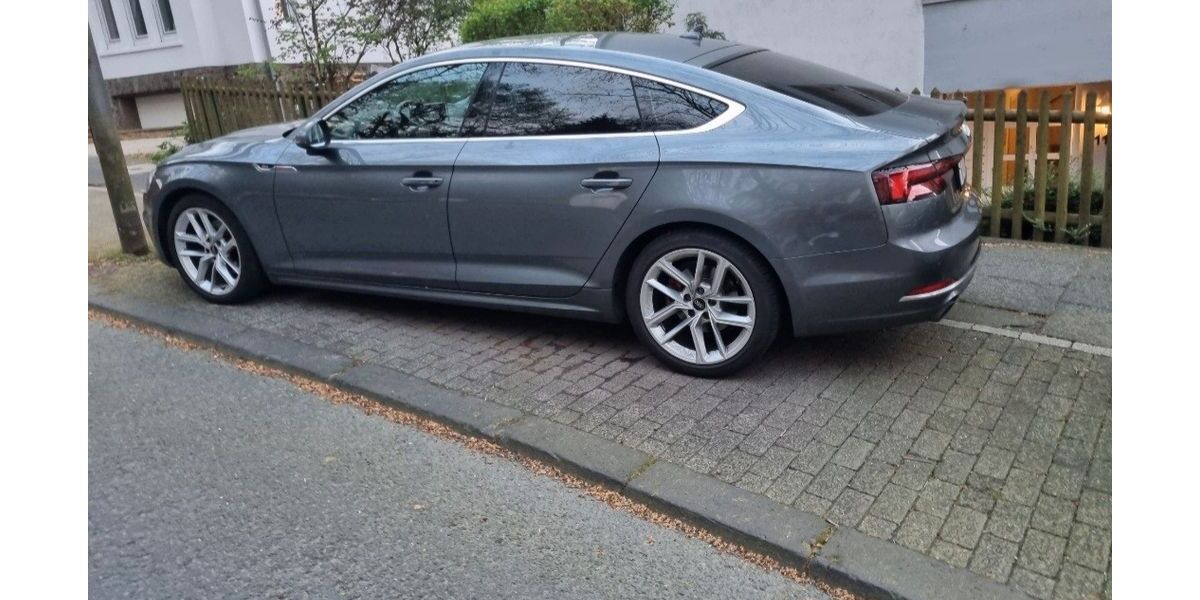 Audi A5 170.000 km 16.750 &euro; wuppertal 42119