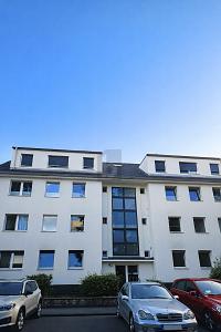 BEZUGSFERTIG MIT BALKON & GARAGE 4 zimmer