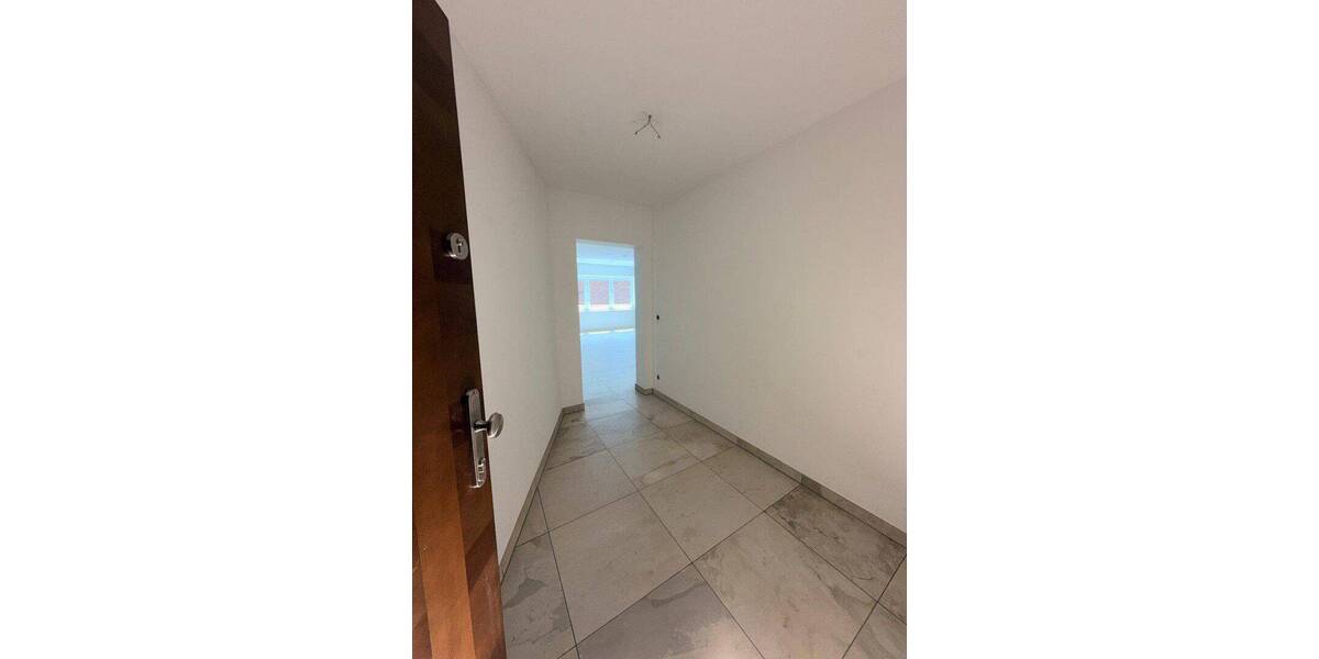 Etagenwohnung Pulheim Brauweiler - 3 Zimmer, 131 m&sup2;, 1.700&euro; | Angebot:26867370