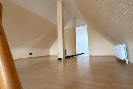 Wohnung Solingen Wald - 3 Zimmer, 90 m&sup2;, 950&euro; | Angebot:25416063