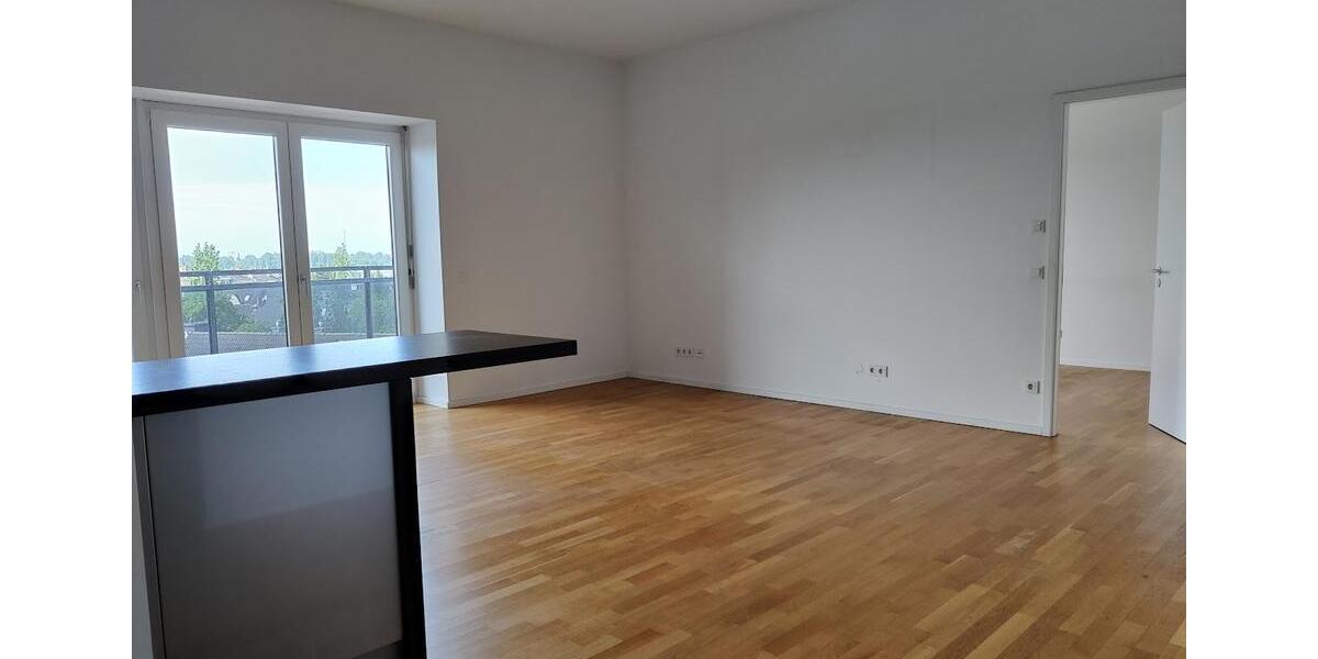 Etagenwohnung Düsseldorf Heerdt - 2 Zimmer, 72 m&sup2;, 1.467&euro; | Angebot:24674056