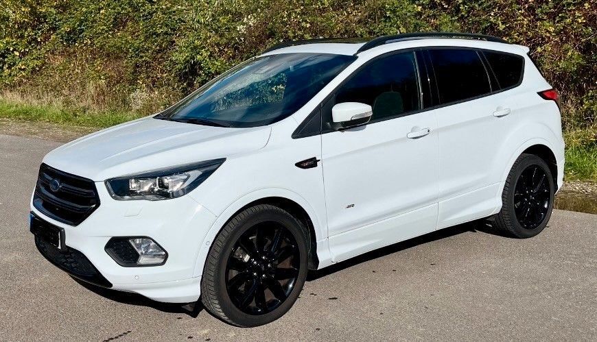 Ford Kuga 73.500 km 16.600 € Bergheim 50129