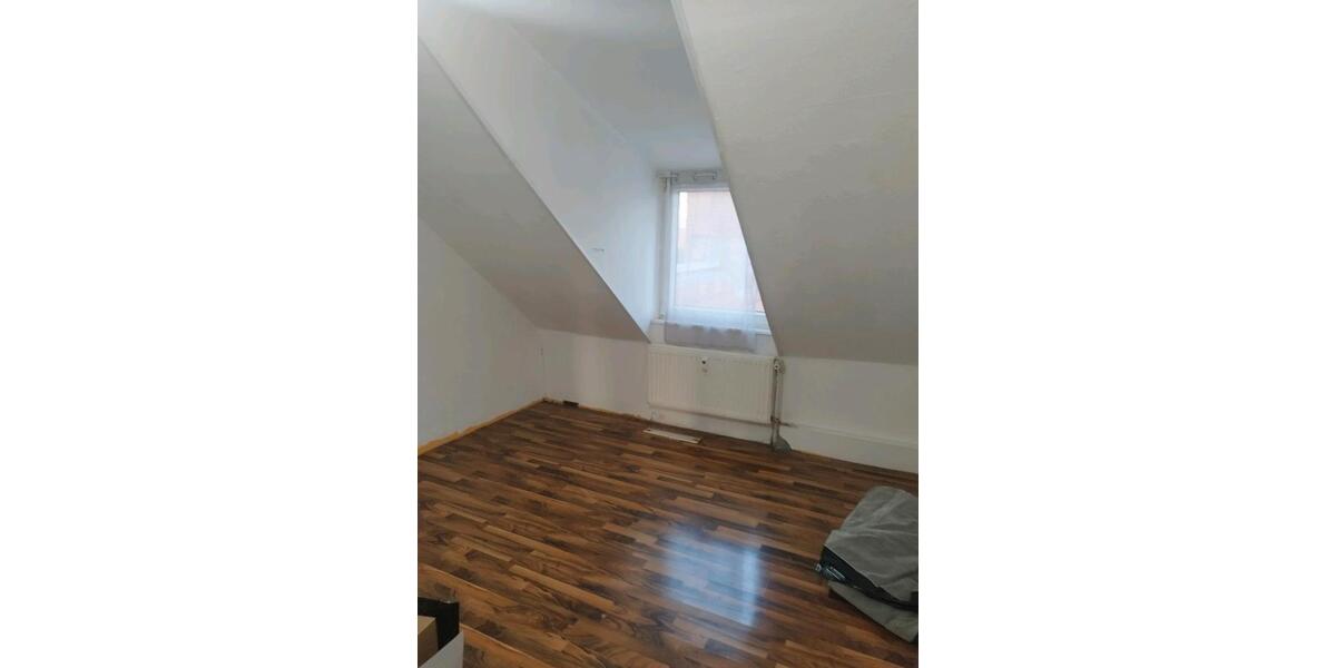 Dachgeschoßwohnung Duisburg Duisburg-Mitte - 2 Zimmer, 45 m&sup2;, 390&euro; | Angebot:25794756