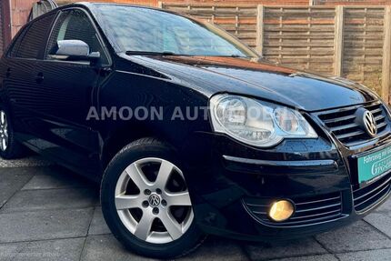 VW Polo 133.252 km 5.899 &euro; Mönchengladbach 41066