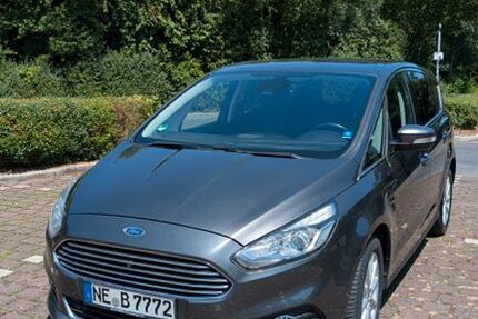 Ford S-Max 128.000 km 12.900 &euro; Jüchen 41363