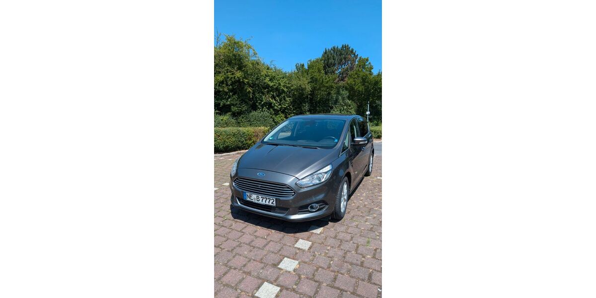 Ford S-Max 128.000 km 12.900 &euro; Jüchen 41363