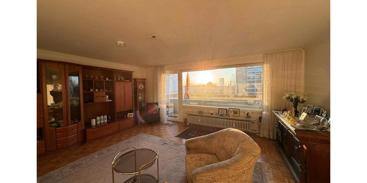 Etagenwohnung Düsseldorf Stadtbezirk 6 - 3 Zimmer, 88 m&sup2;, 359.000&euro; | Angebot:24780655