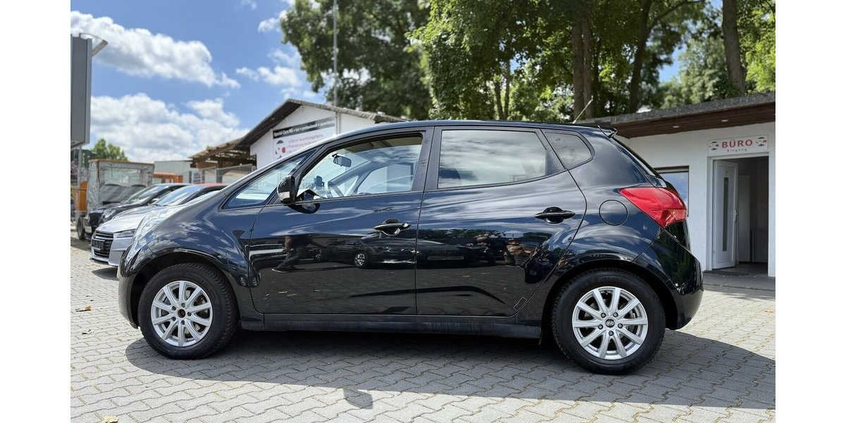 Kia Venga Vision / Klima / Navi / AHK / Pano / LPG 130.000 km 6.200 &euro; Mönchengladbach 41066