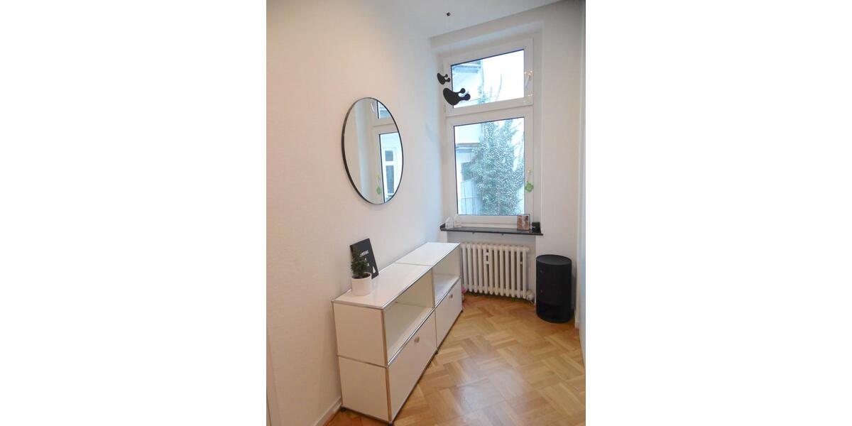 Oberkassel! fast am Rhein 3Zimmer Whg Balkon von privat ab 1.04. 3 zimmer