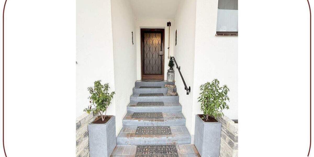 Gepflegtes, freistehendes Einfamilienhaus mit 6 Zimmern, großem Garten und Garage – viel Platz für die ganze Familie 6 zimmer