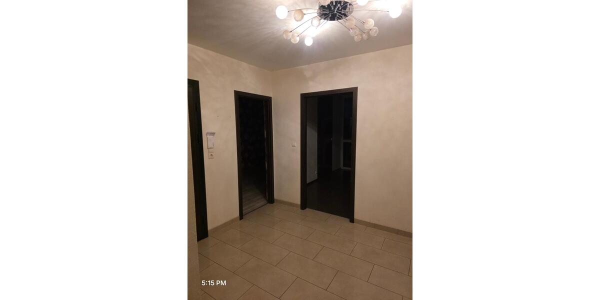 Privat! Keine Provision! 4-Zimmer, kernsaniert, sofort frei! 4 zimmer