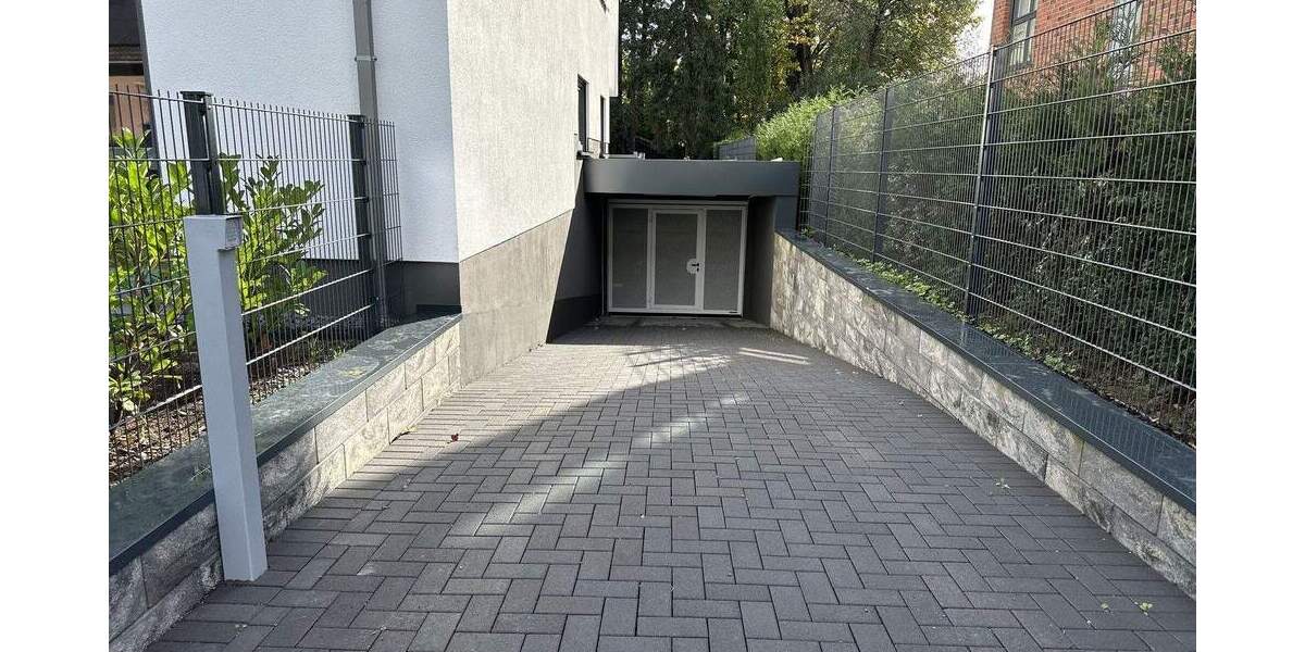 Etagenwohnung Düsseldorf Reisholz - 3 Zimmer, 115 m&sup2;, 569.000&euro; | Angebot:25571124