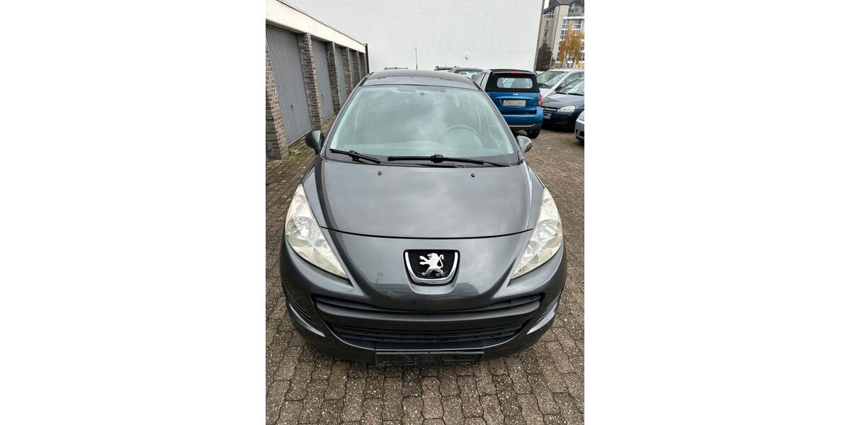 Peugeot 207 108.022 km 3.390 &euro; Mönchengladbach 41239