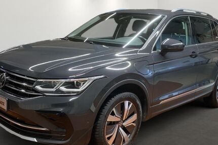 VW Tiguan 65.680 km 26.990 &euro; Düsseldorf 40233