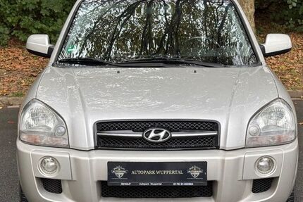 Hyundai TUCSON 184.000 km 4.499 &euro; Wuppertal 42283