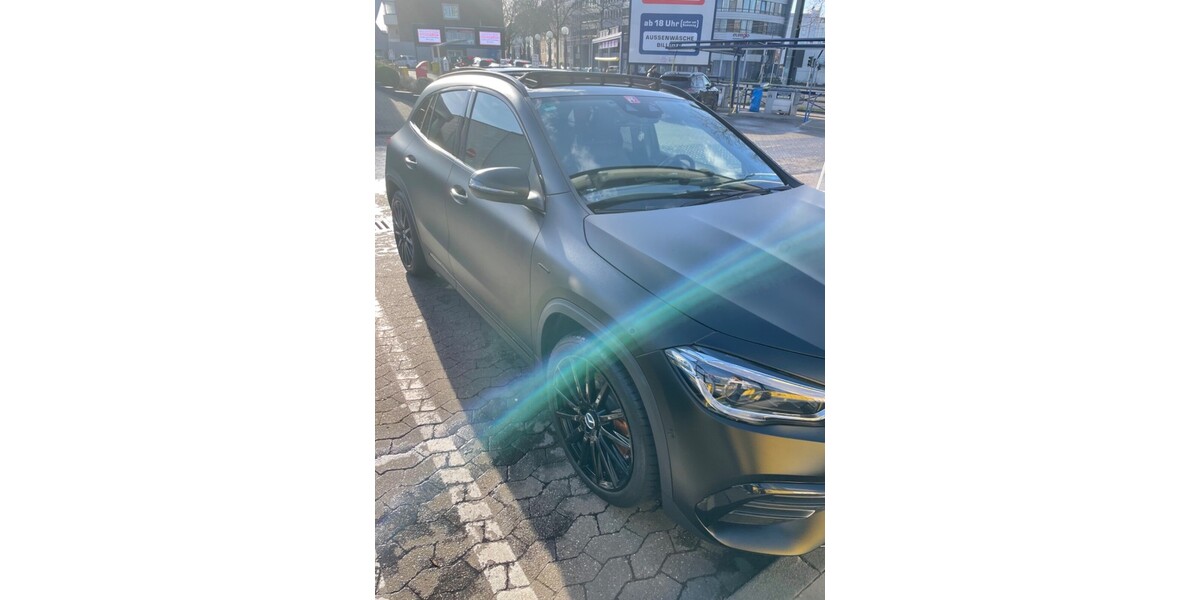 Mercedes-Benz GLA-Klasse 60.000 km 45.000 &euro; Düsseldorf 40213