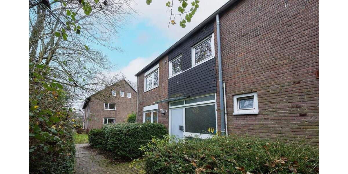 Großzügiges Reihenendhaus mit Garten in Krefeld-Bockum 5 zimmer