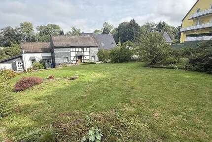 Grundstück zu verkaufen in Solingen 259.000 € 494 m²
