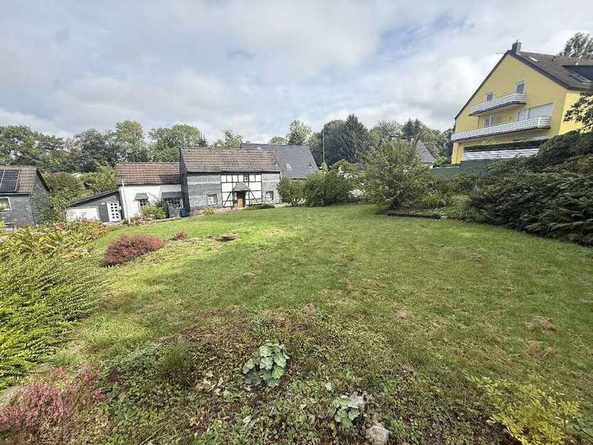 Grundstück zu verkaufen in Solingen 259.000 € 494 m²