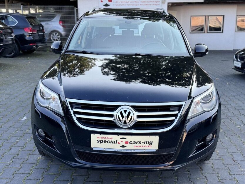 VW Tiguan Sport & Style / Allrad/ Automatik / Leder 195.000 km 8.900 € Mönchengladbach 41066