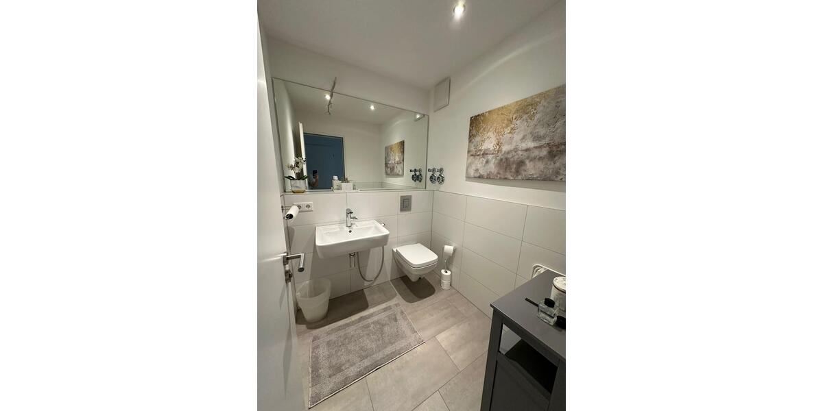Etagenwohnung Monheim am Rhein - 3 Zimmer, 95 m&sup2;, 2.200&euro; | Angebot:26380582
